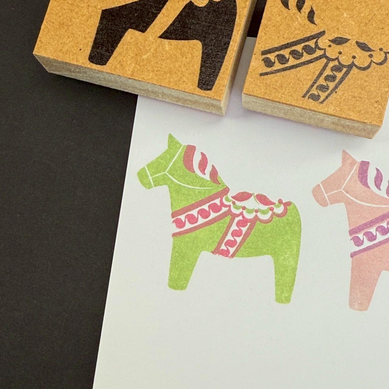 重ね捺しダーラナホース | 2枚目