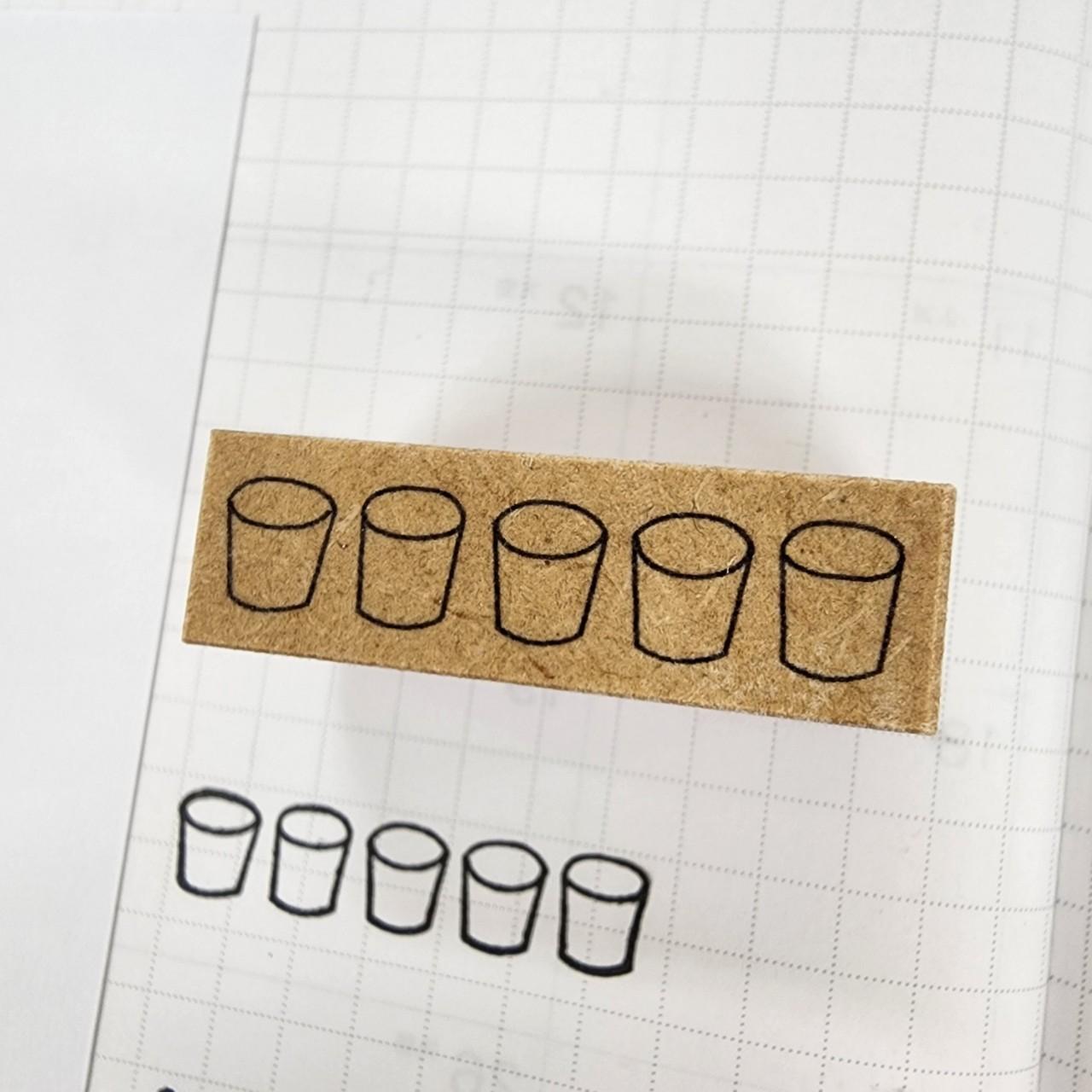 【バレットジャーナルに】飲んだ水の量がわかるスタンプ1枚目の画像